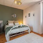 L'olivier I T2 Cosy Idealement Situe A