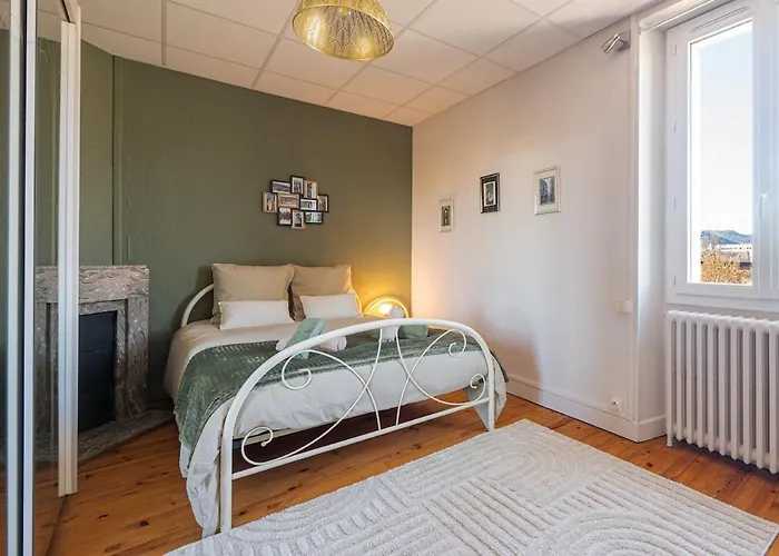 L'olivier I T2 Cosy Idealement Situe A